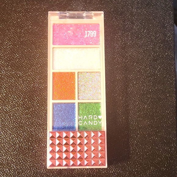 Hard Candy Other - Hard Candy Glitter Gel Eye Shadow Palette